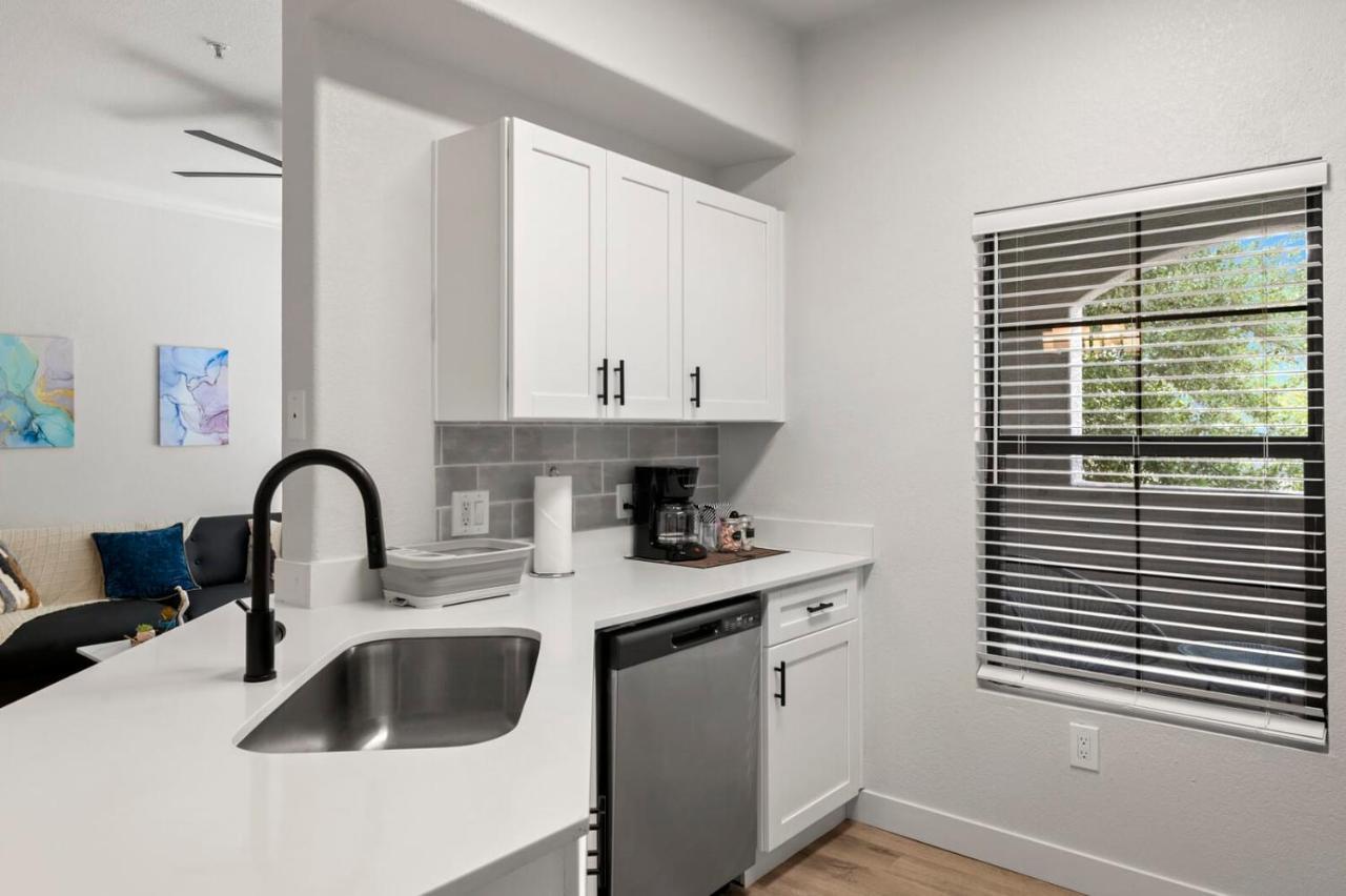 Cozysuites Chandler 2Br With 2 Pools & Jacuzzi! מראה חיצוני תמונה