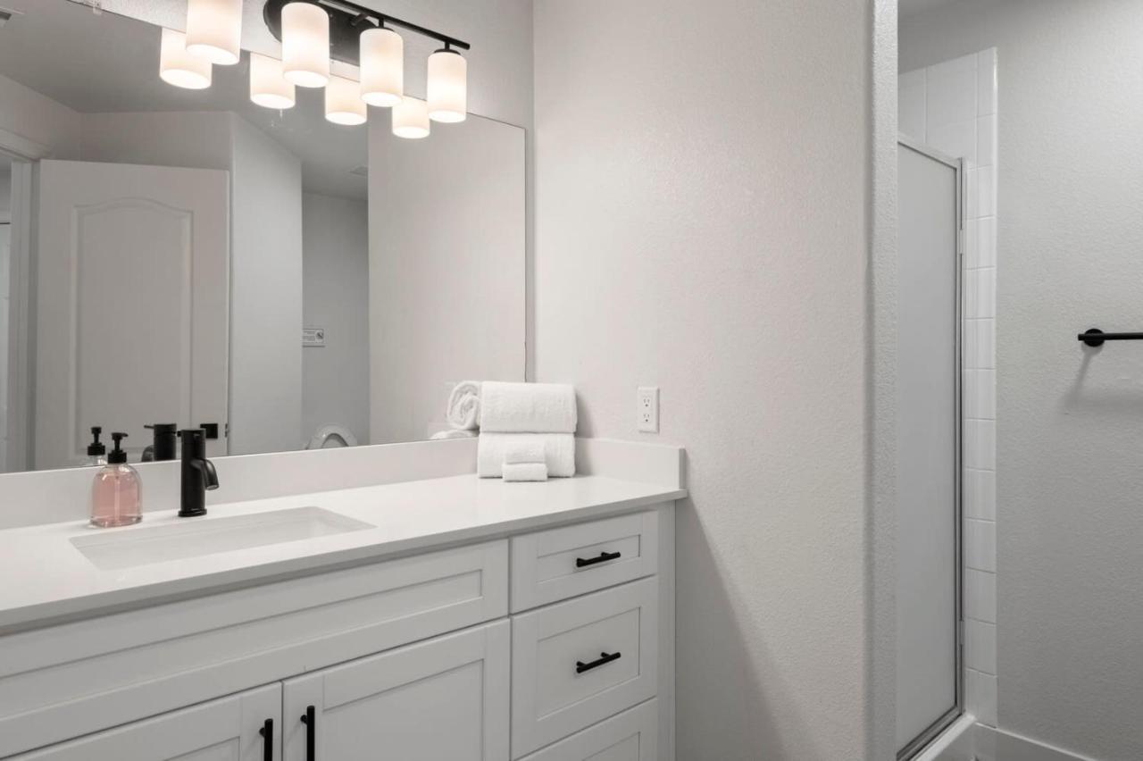 Cozysuites Chandler 2Br With 2 Pools & Jacuzzi! מראה חיצוני תמונה